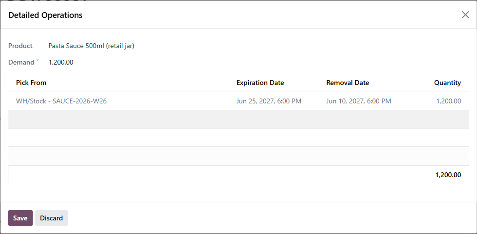 Odoo FEFO reservation on a 1,200-unit distributor delivery: lot SAUCE-2026-W26 reserved by its expiration and removal date
